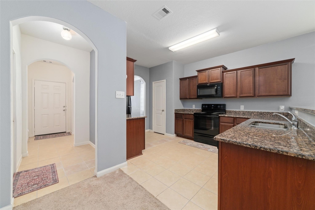 12054 Fairquarter Lane - Photo 9