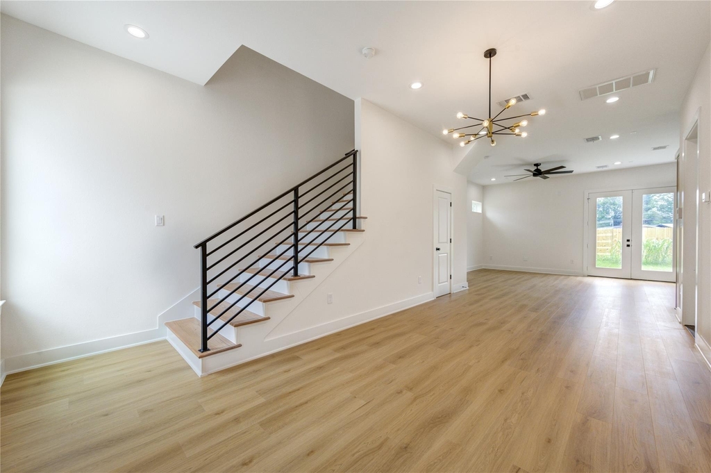 9007 Noel Street - Photo 12