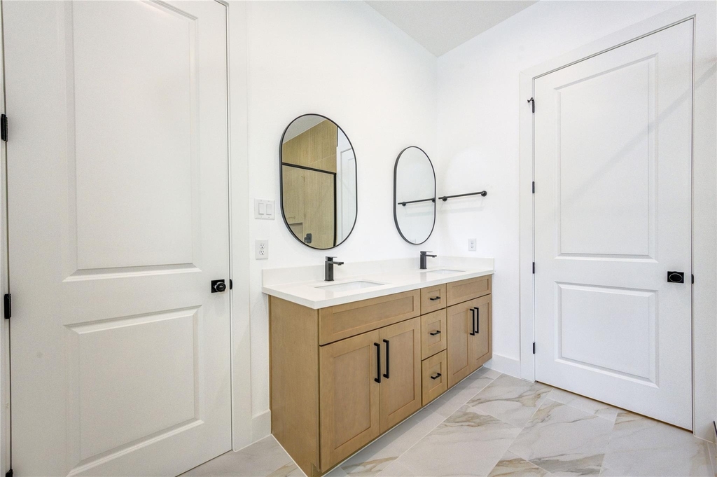 9007 Noel Street - Photo 21
