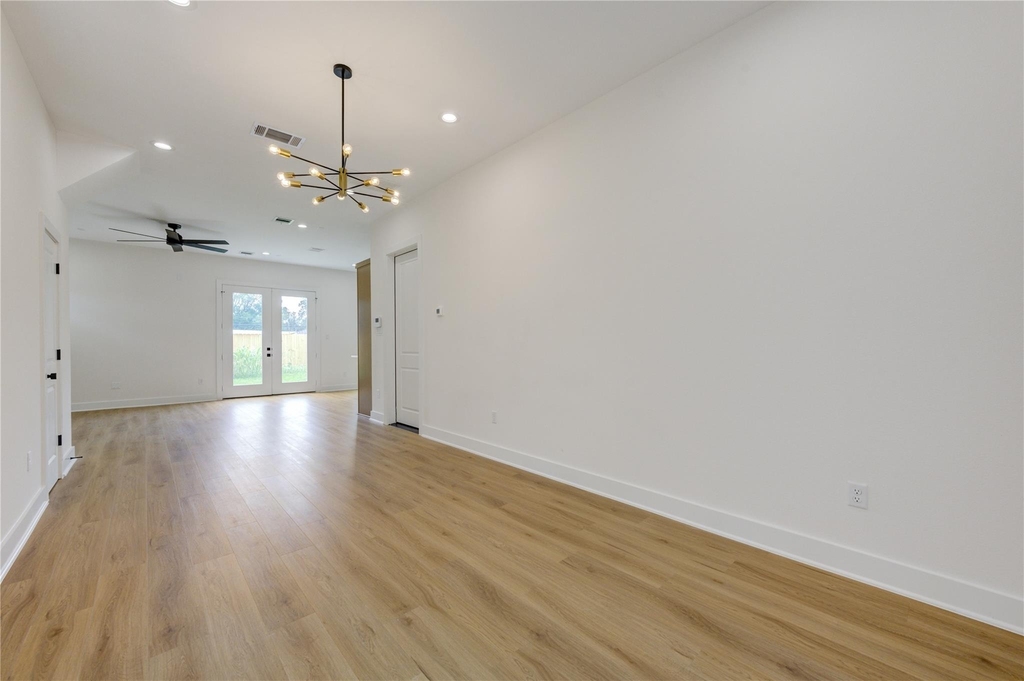 9007 Noel Street - Photo 13