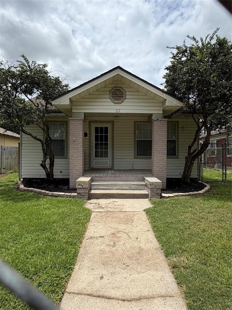 111 Inlane Street - Photo 0