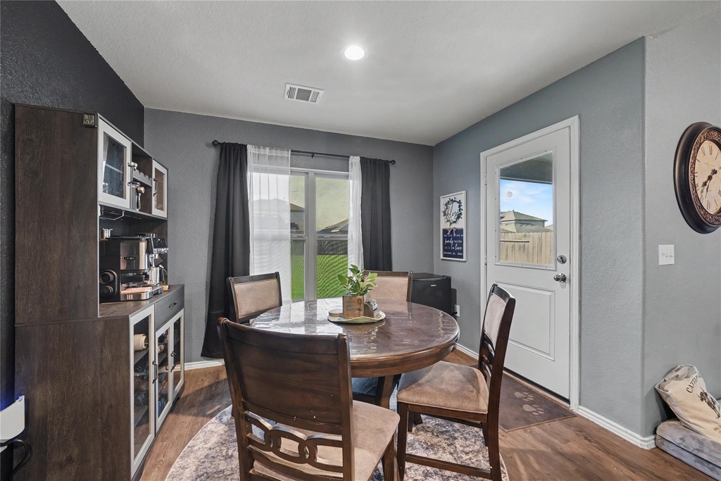 20815 Acorn Valley Drive - Photo 8
