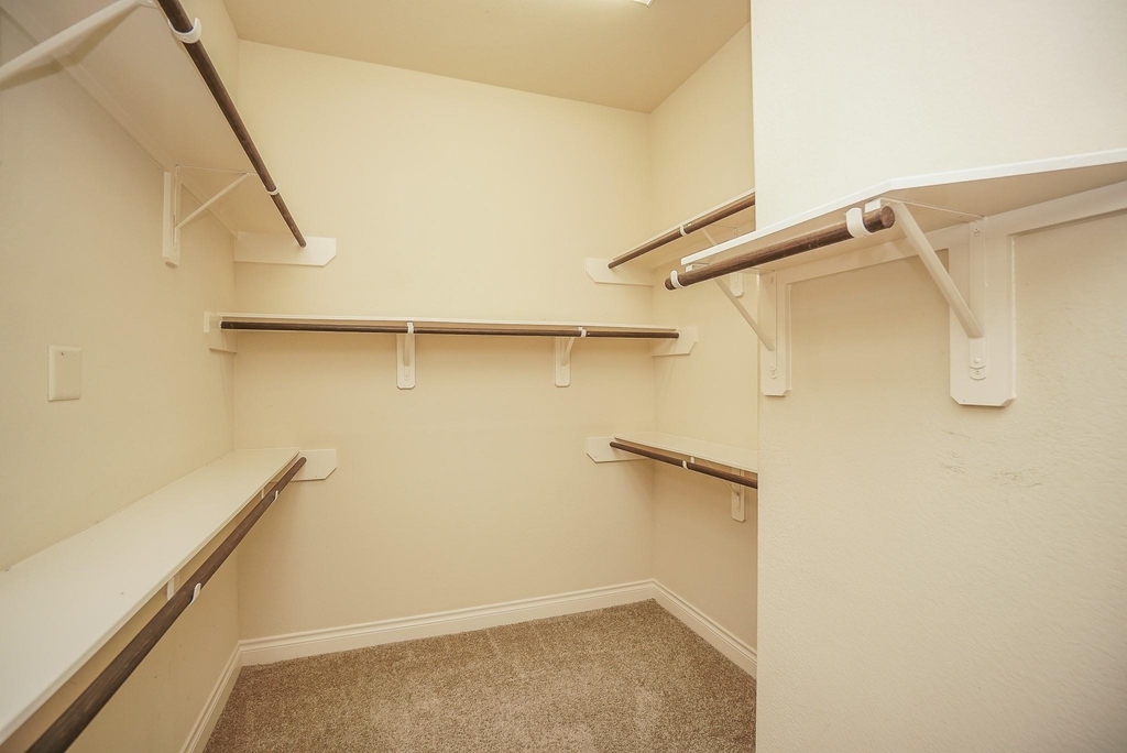 1215 Watercrest Park Lane - Photo 12