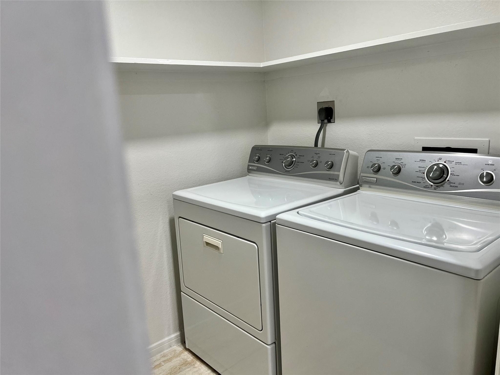 2626 Holly Hall Street - Photo 18