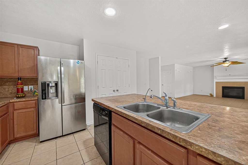 16547 Lanesborough Drive - Photo 26