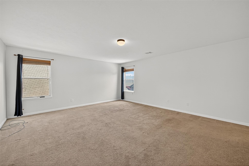 16547 Lanesborough Drive - Photo 35