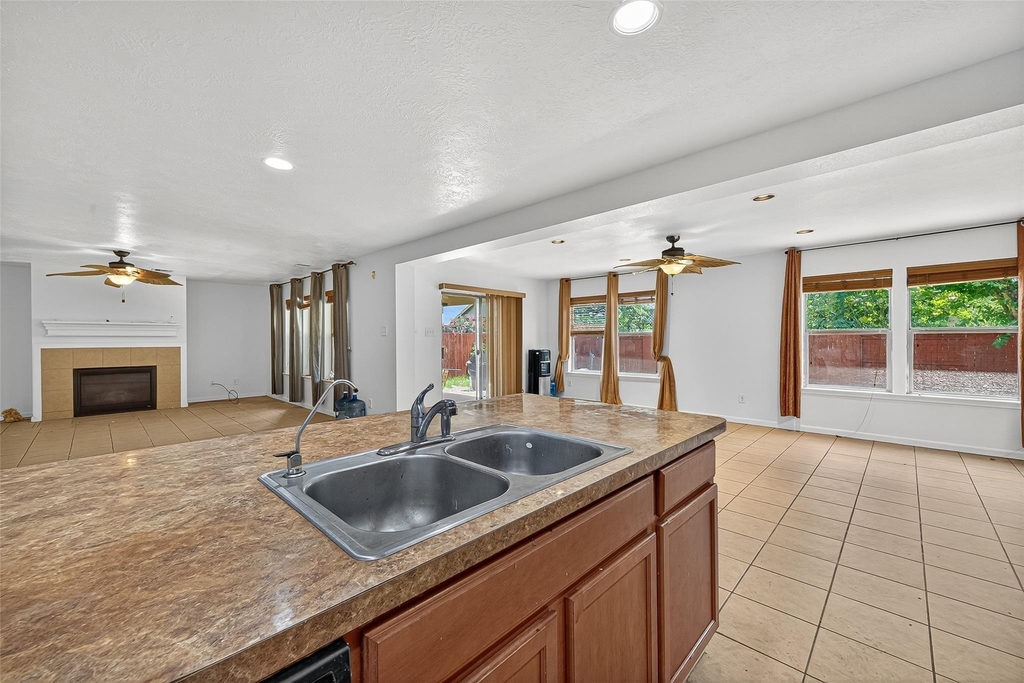 16547 Lanesborough Drive - Photo 23