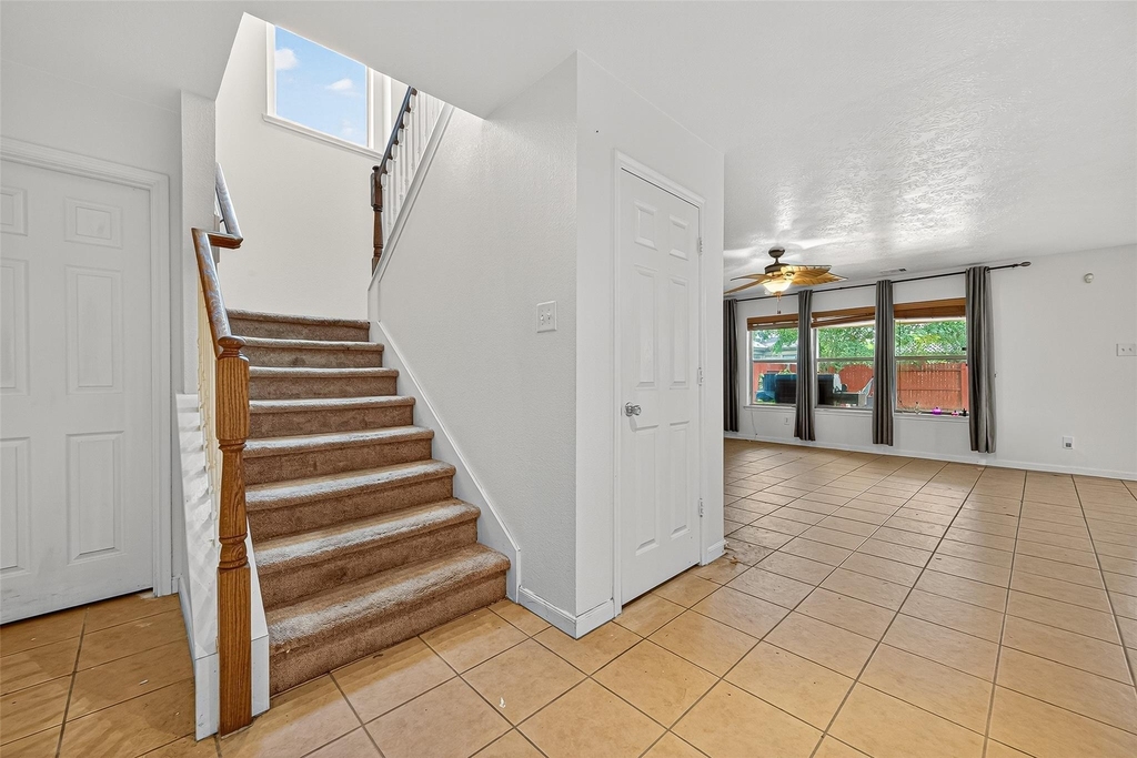 16547 Lanesborough Drive - Photo 6