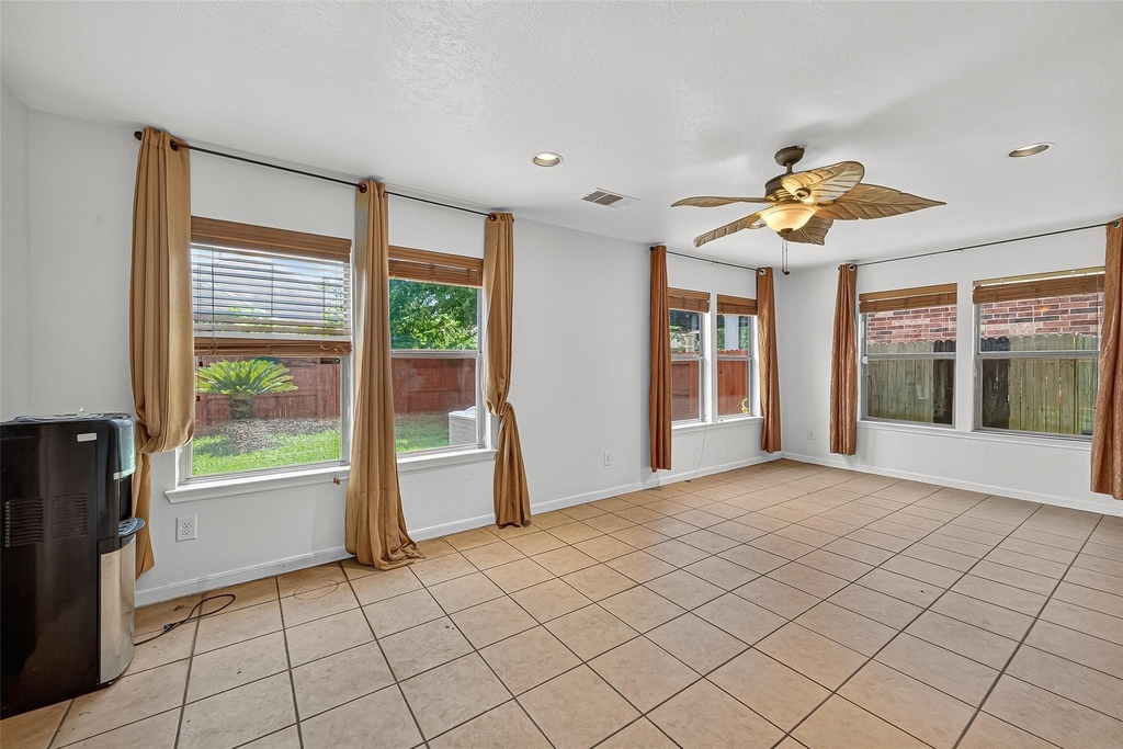 16547 Lanesborough Drive - Photo 20