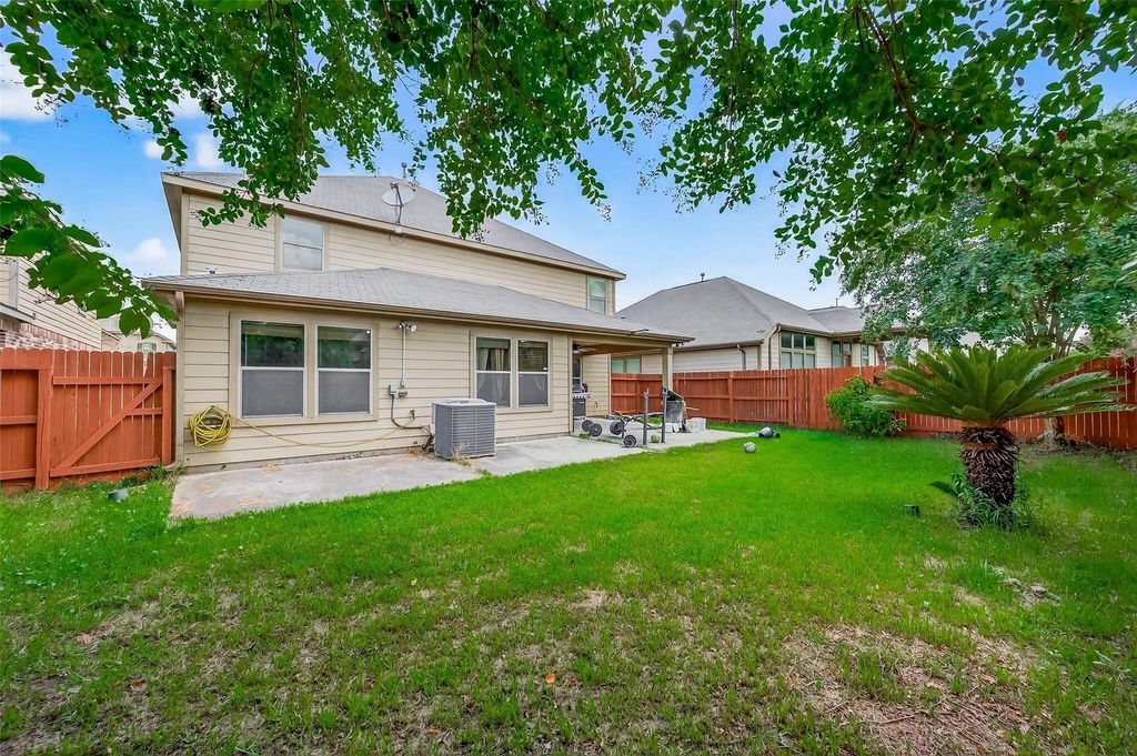 16547 Lanesborough Drive - Photo 45
