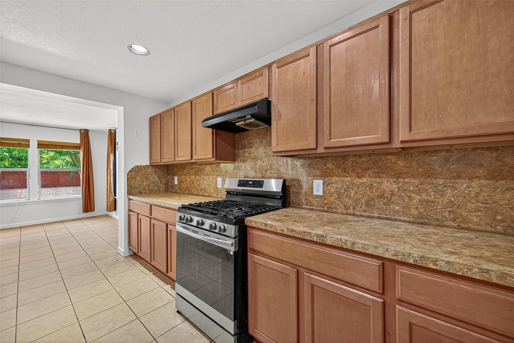 16547 Lanesborough Drive - Photo 25