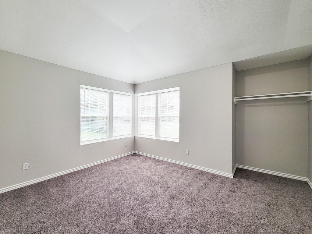 15814 Murrelet Court - Photo 31