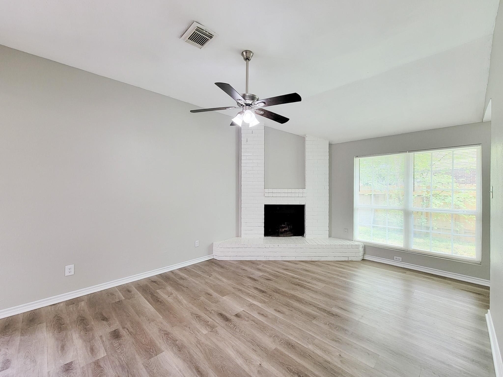 15814 Murrelet Court - Photo 7