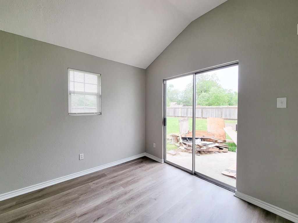 15814 Murrelet Court - Photo 21