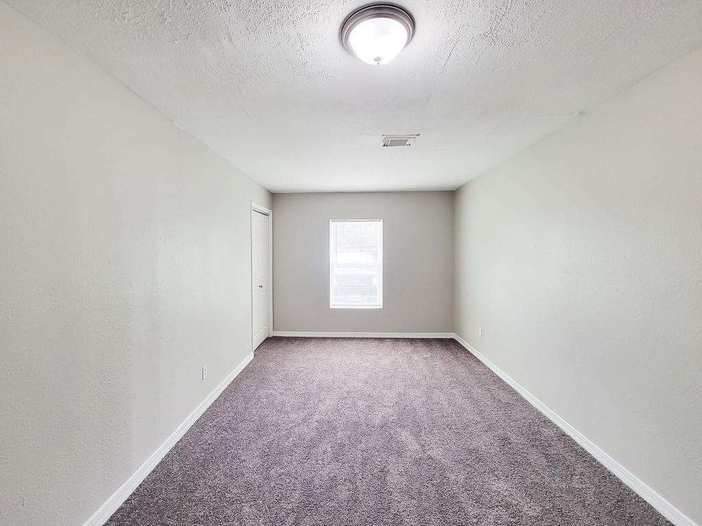 15814 Murrelet Court - Photo 12