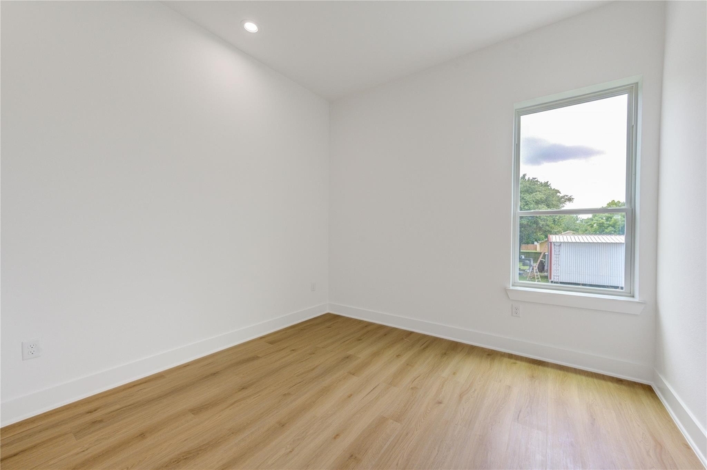 9007 Noel Street - Photo 18