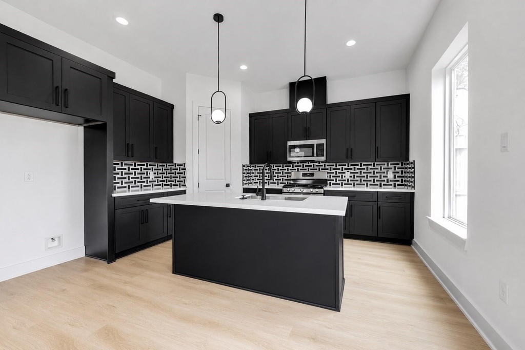 9007 Noel Street - Photo 0