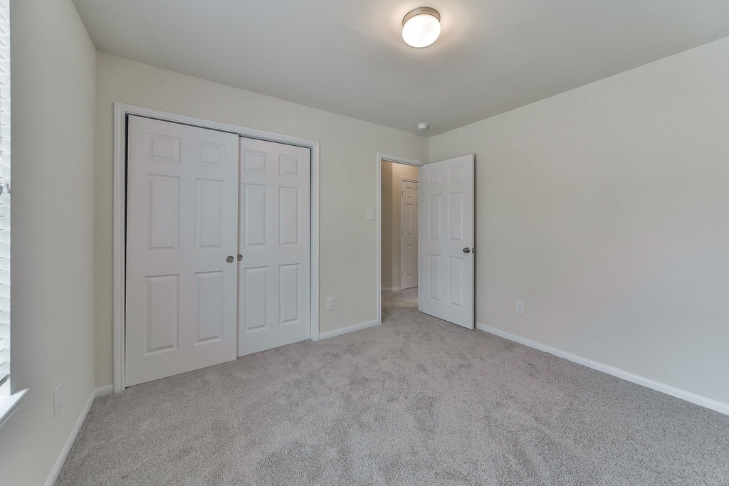 2310 Garden Square Path - Photo 17