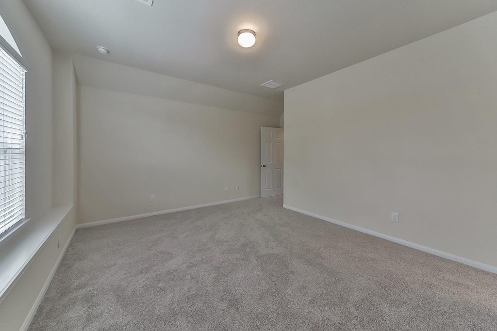 2310 Garden Square Path - Photo 10