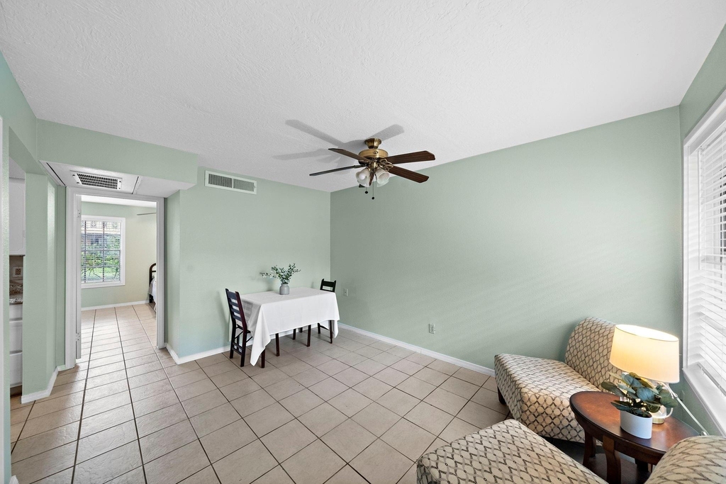 3224 Timmons Lane - Photo 3