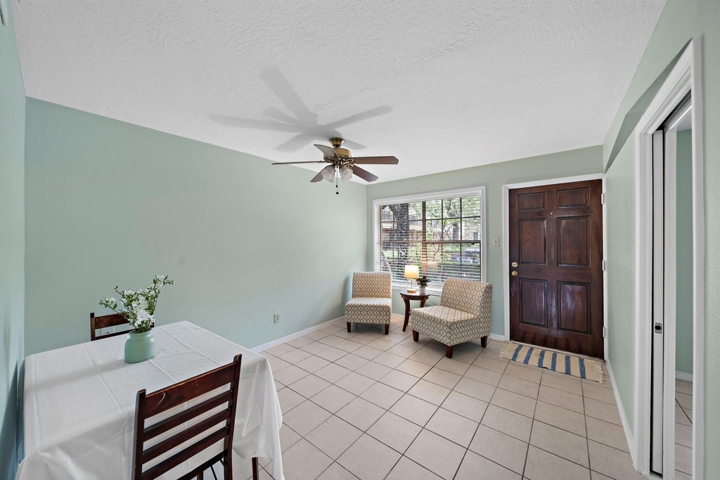 3224 Timmons Lane - Photo 2