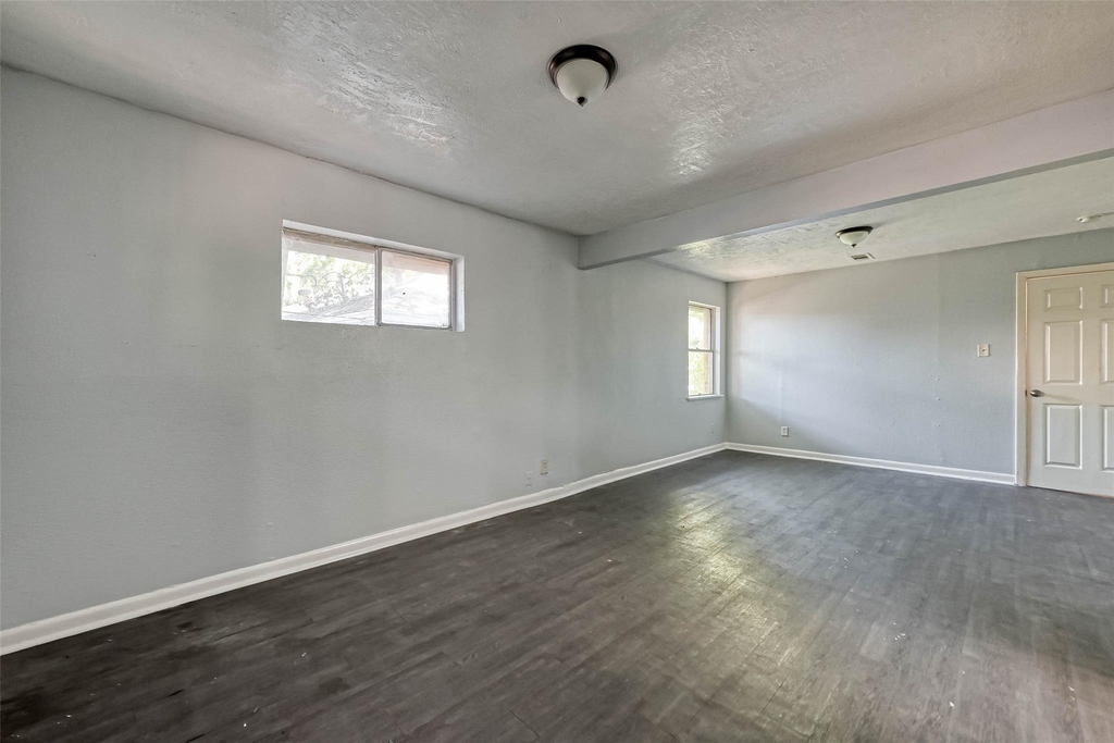 10613 Buffum Street - Photo 11