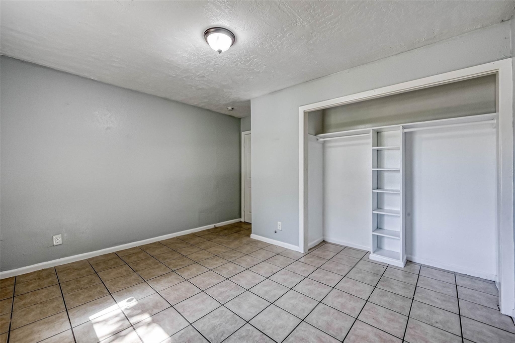 10613 Buffum Street - Photo 7