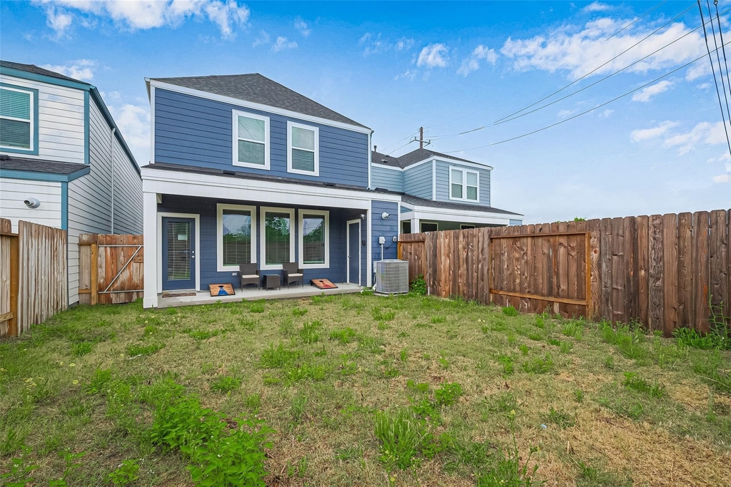10405 Hadley Park Trail - Photo 32
