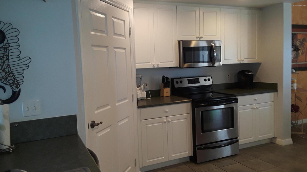 8891 Lake Drive - Photo 24