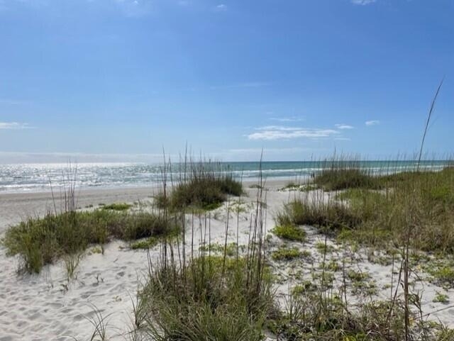 415 S Robbins Avenue - Photo 13