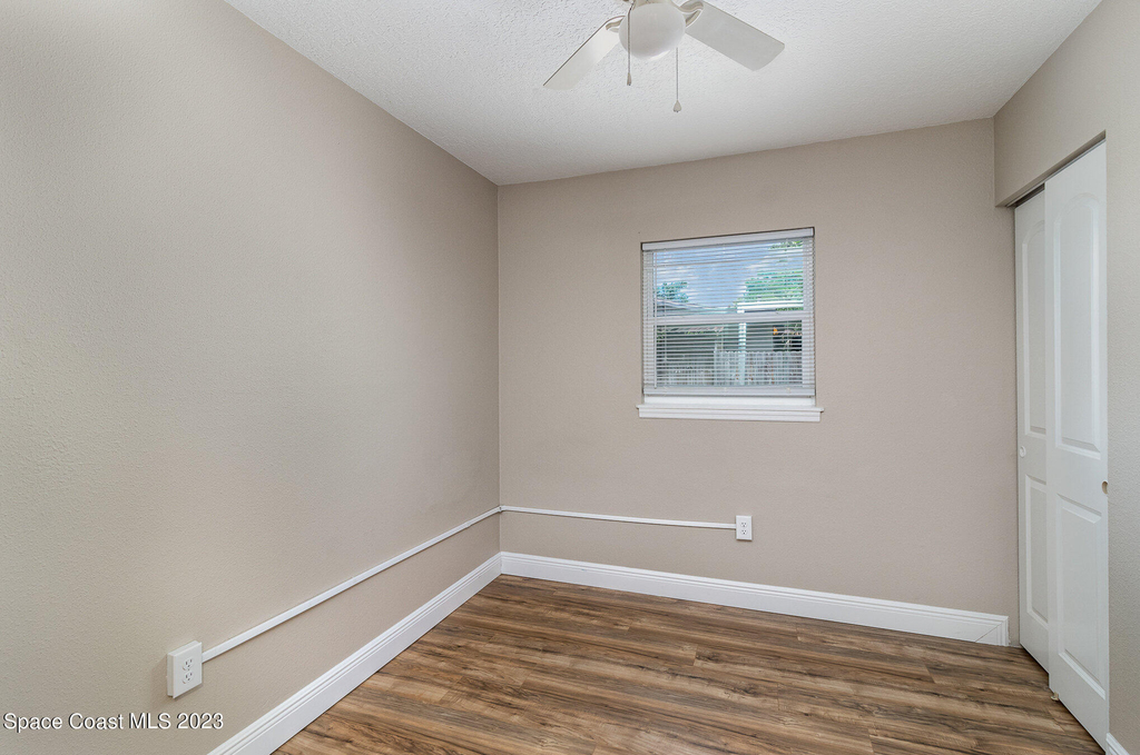 2567 Pepper Avenue - Photo 9