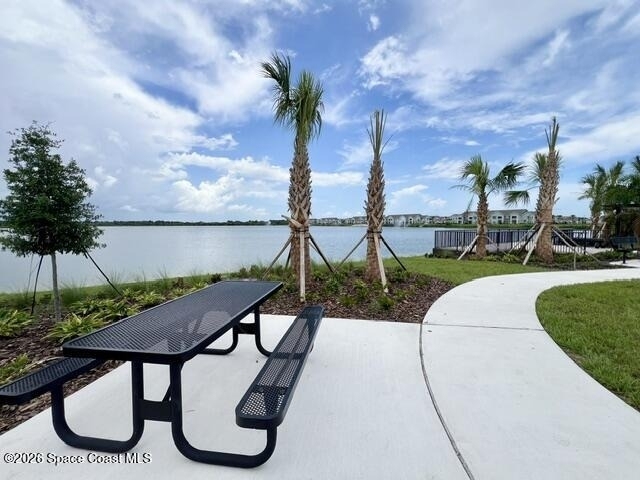 1389 Bluewater Lane - Photo 39