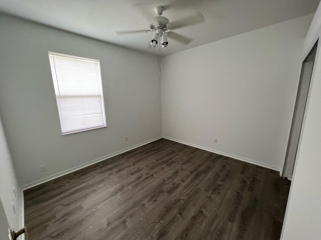 4701 Portage Trail - Photo 14