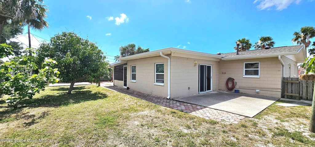 1380 Floral Lane - Photo 18