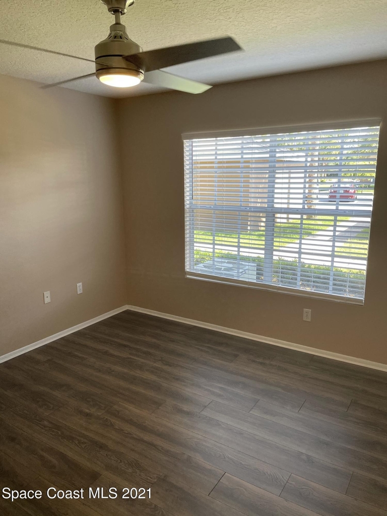 1820 Long Iron Drive - Photo 4