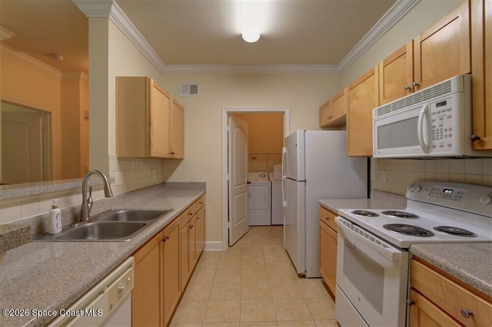 6440 Borasco Drive - Photo 11