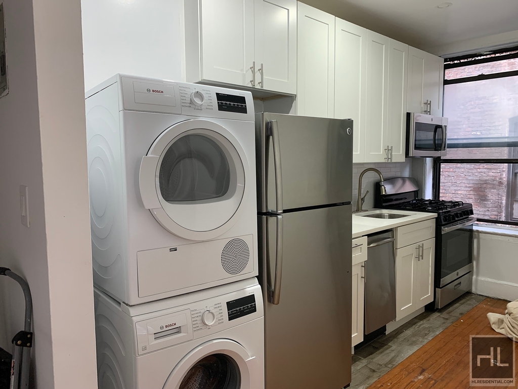 Claremont Avenue - Photo 3