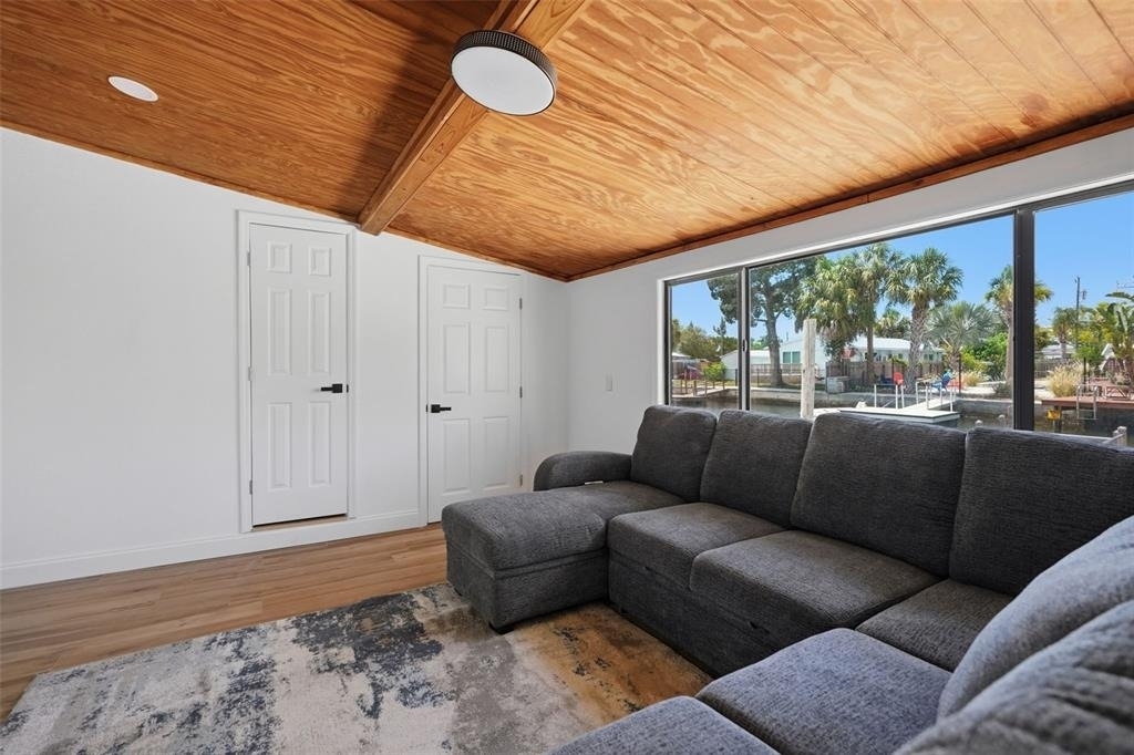 7037 Mccray Drive - Photo 8