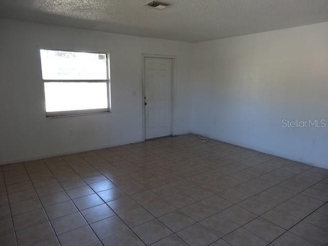 2400 Nw 21st Street - Photo 12