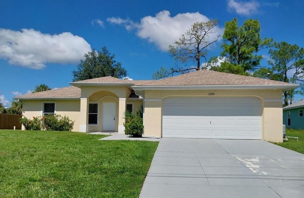 1695 Gauguin Road - Photo 0