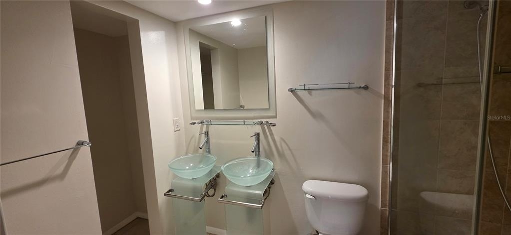 701 S Madison Avenue - Photo 9