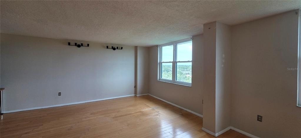 701 S Madison Avenue - Photo 14