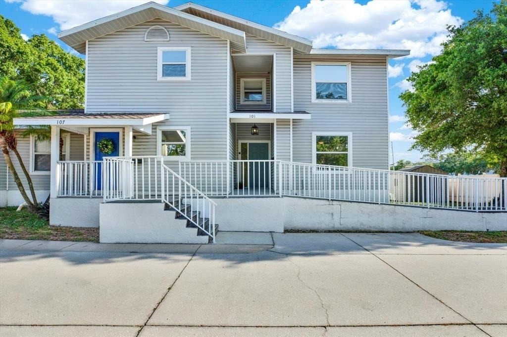 107 47th Avenue N - Photo 1