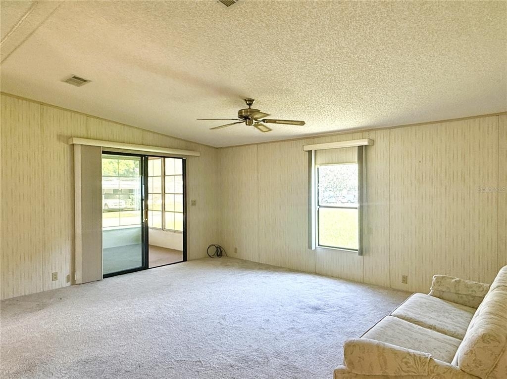 4550 Charter Street - Photo 6