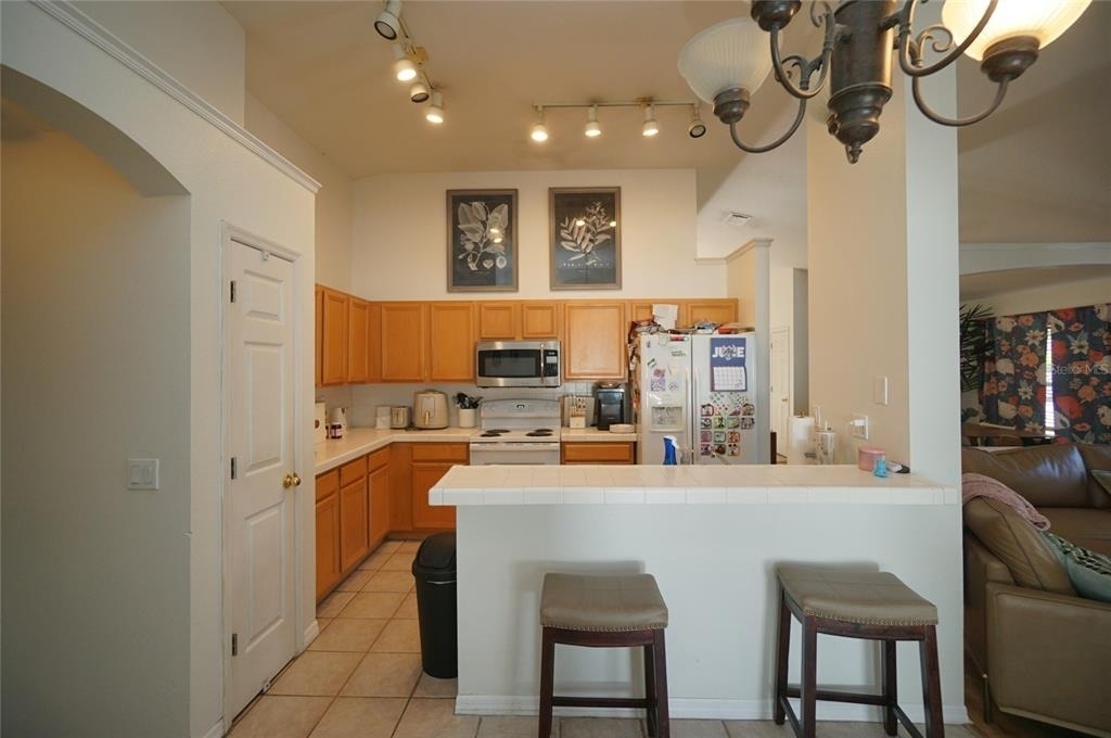 6921 Jamestown Manor Drive - Photo 11