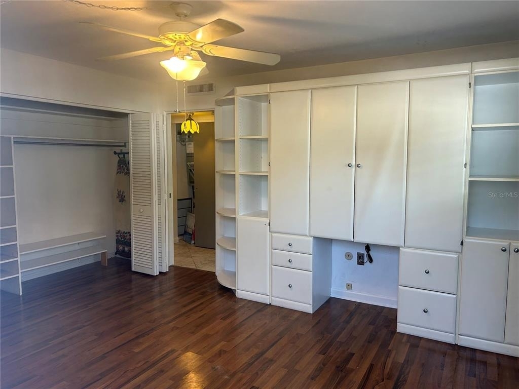 445 32nd Avenue N - Photo 8