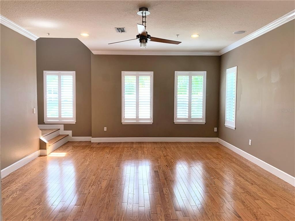 601 Casabella Circle - Photo 8