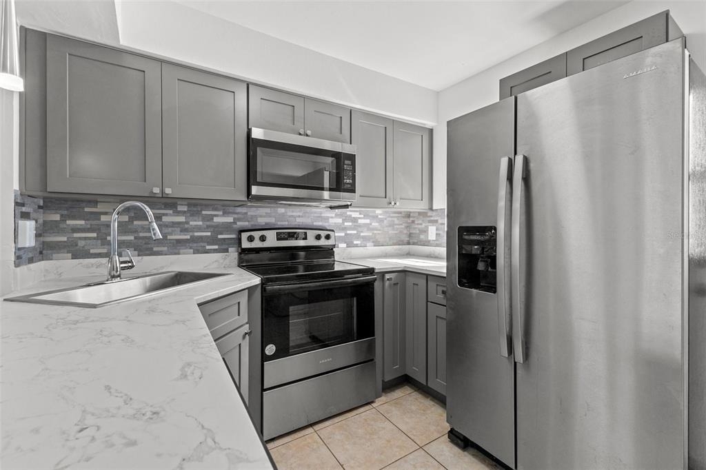 6650 121st Avenue - Photo 5