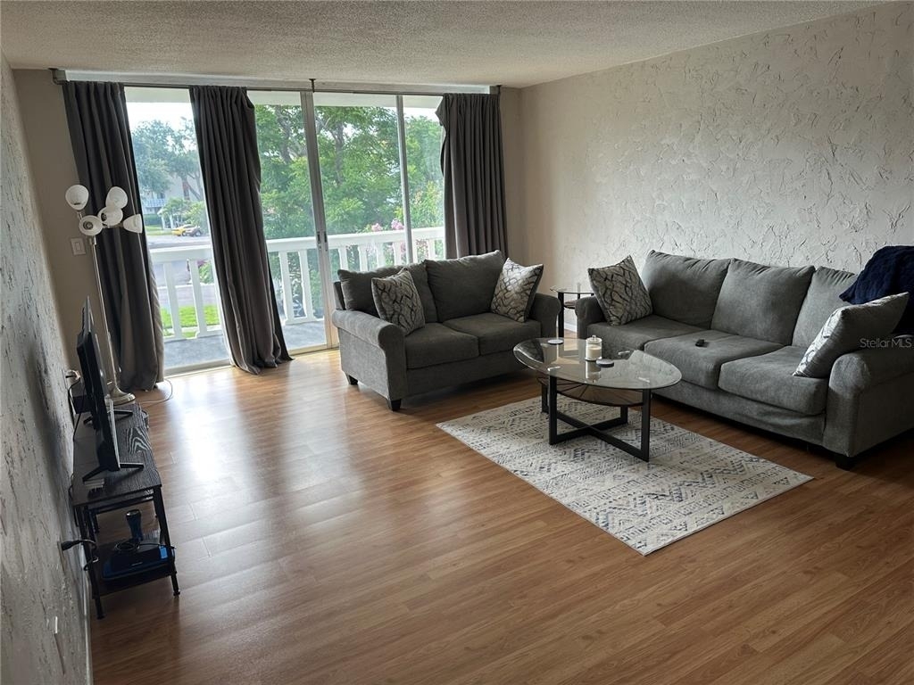 2623 Seville Boulevard - Photo 7