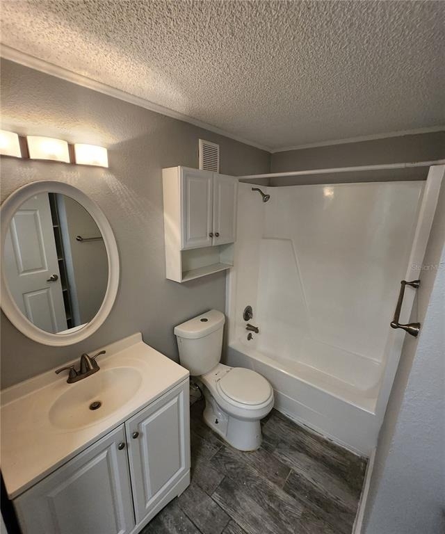 1400 Strawberry Place - Photo 6